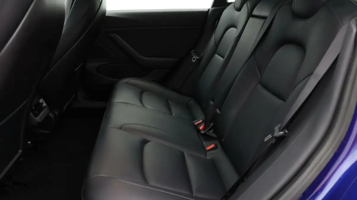 2020-tesla-model-3-e-standard-plus-big-15