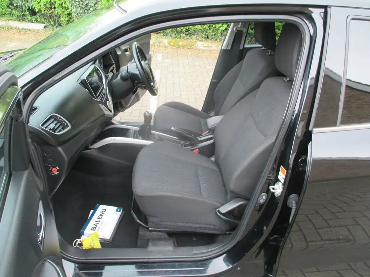 2017-suzuki-baleno-10-boosterjet-sz5-big-24