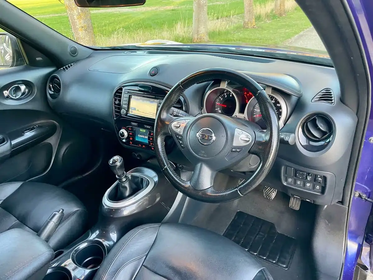 2016-nissan-juke-12-tekna-ss-big-28