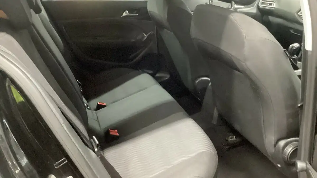 2017-peugeot-308-16-bluehdi-access-big-5