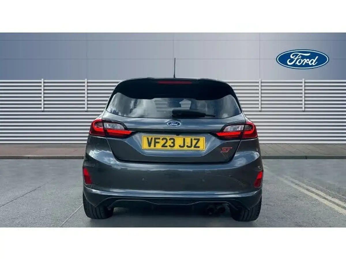 2023-ford-fiesta-15t-st-3-big-5