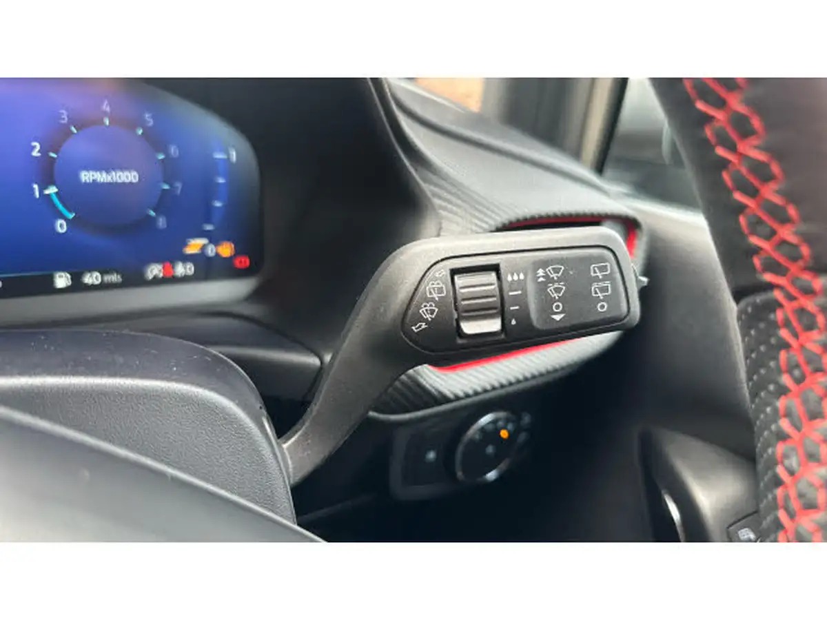 2023-ford-fiesta-15t-st-3-big-33