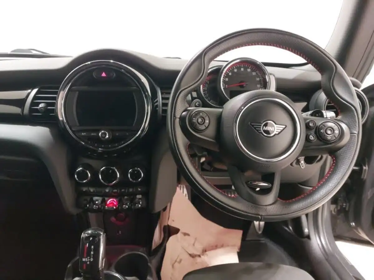 2019-mini-cooper-20-john-cooper-works-comfortnav-hatchback-3d-auto-big-6