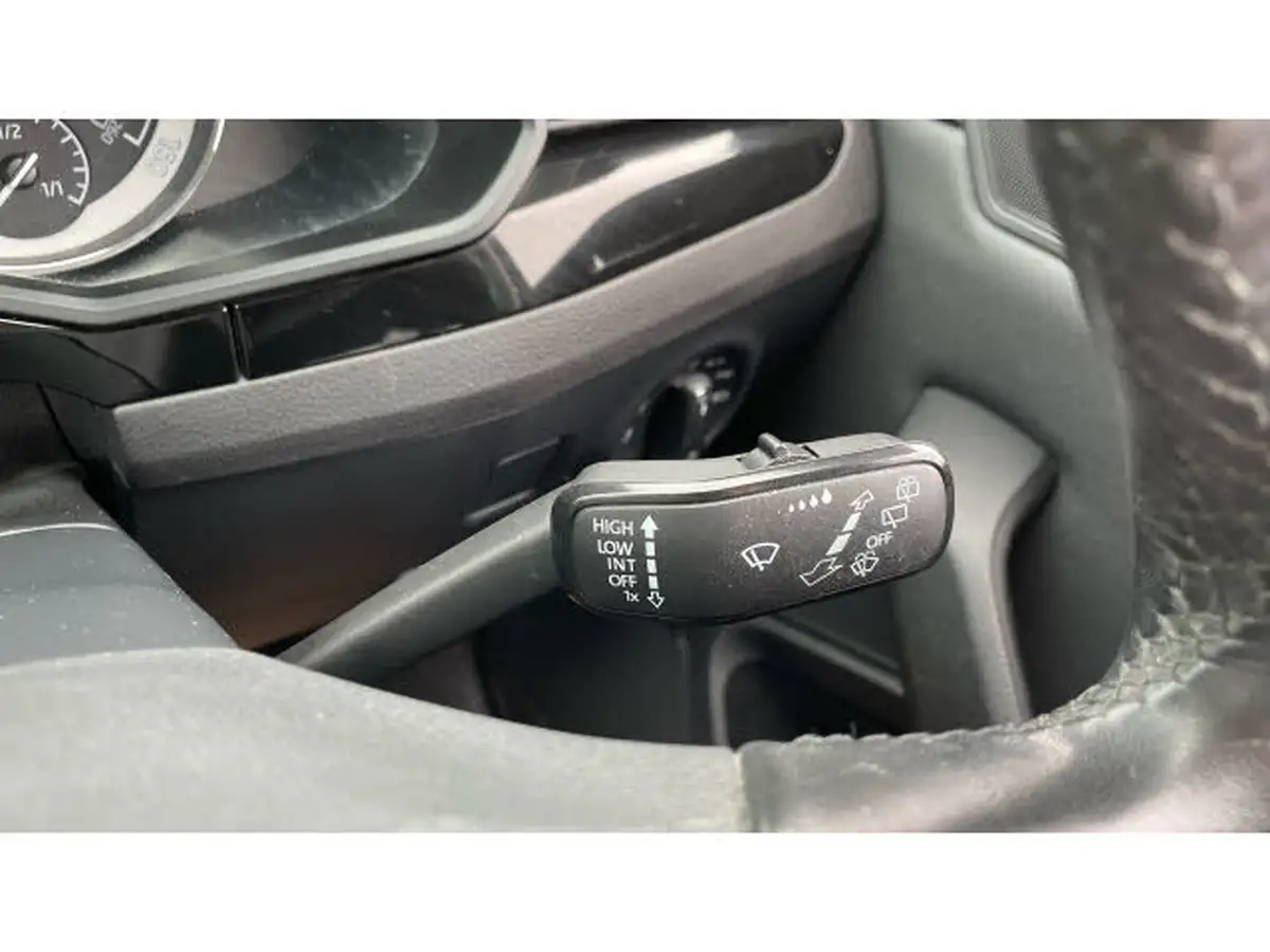 2016-skoda-superb-20tdi-scr-laurin-klement-190ps-4x4-hatchback-dsg-big-24