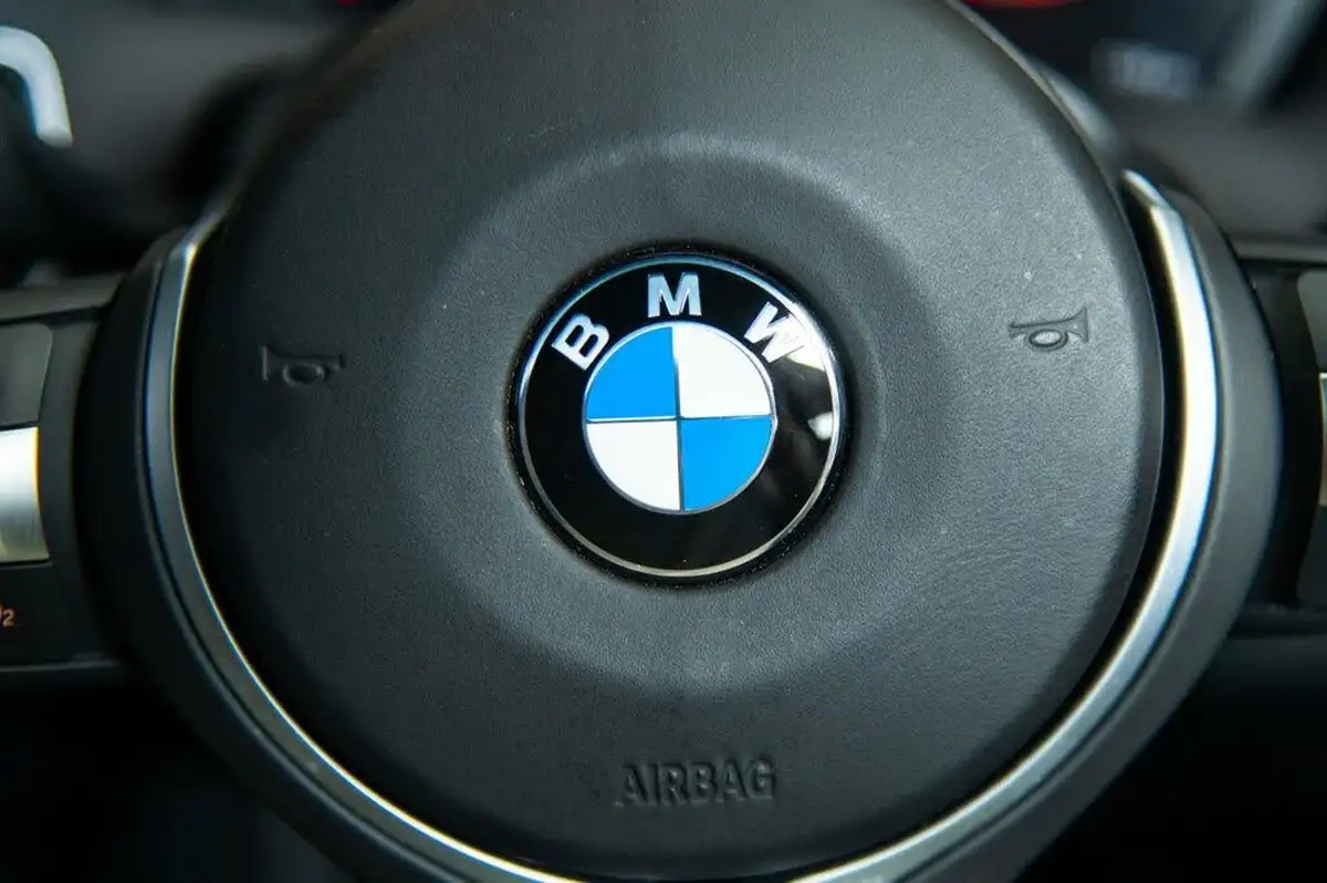 2019-bmw-2-series-30-m2-competition-big-10
