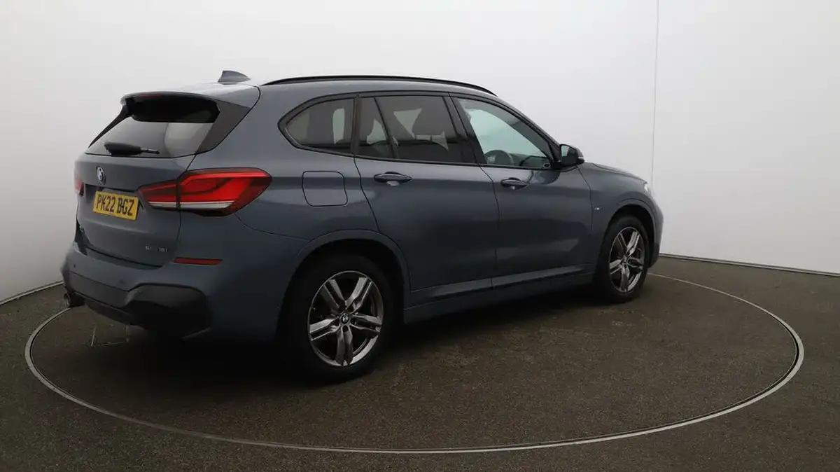2021-bmw-x1-15-sdrive18i-m-sport-tech-pack-ii-dct-big-45
