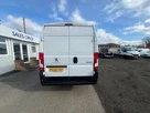 2022-peugeot-boxer-22-bluehdi-professional-435-l4-h2-small-9