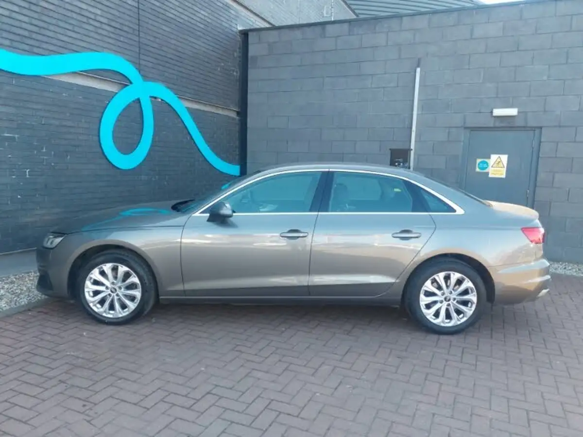 2021-audi-a4-20-35-tfsi-technik-s-tronic-big-3