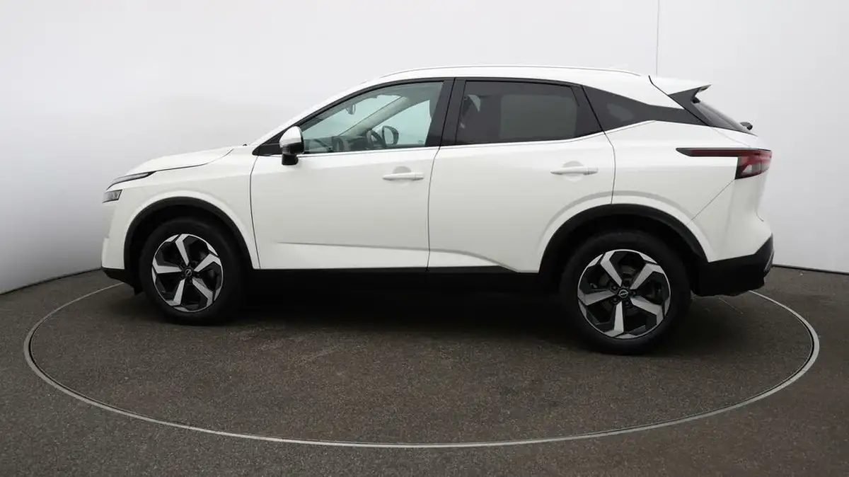 2022-nissan-qashqai-13-dig-t-n-connecta-140ps-big-50