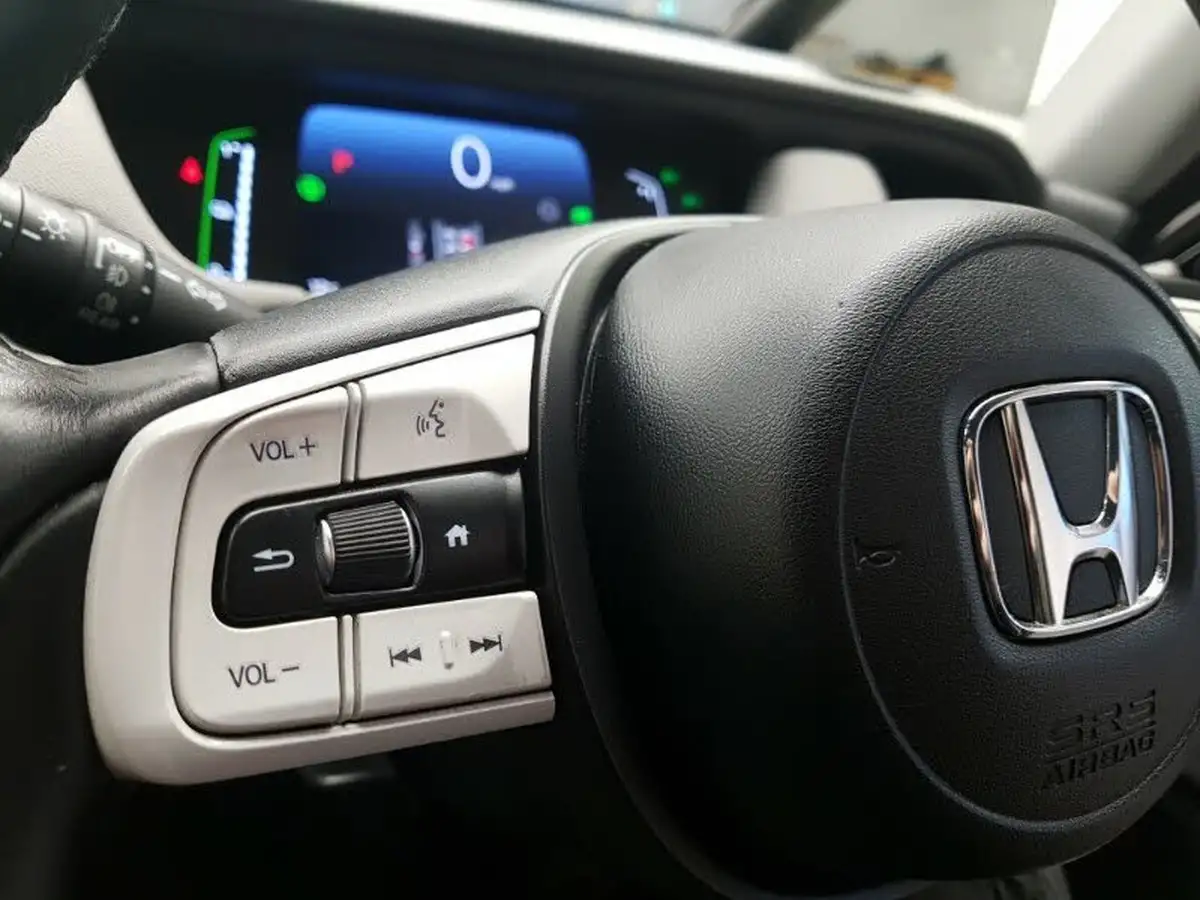 2020-honda-jazz-15-i-mmd-crosstar-ex-big-14