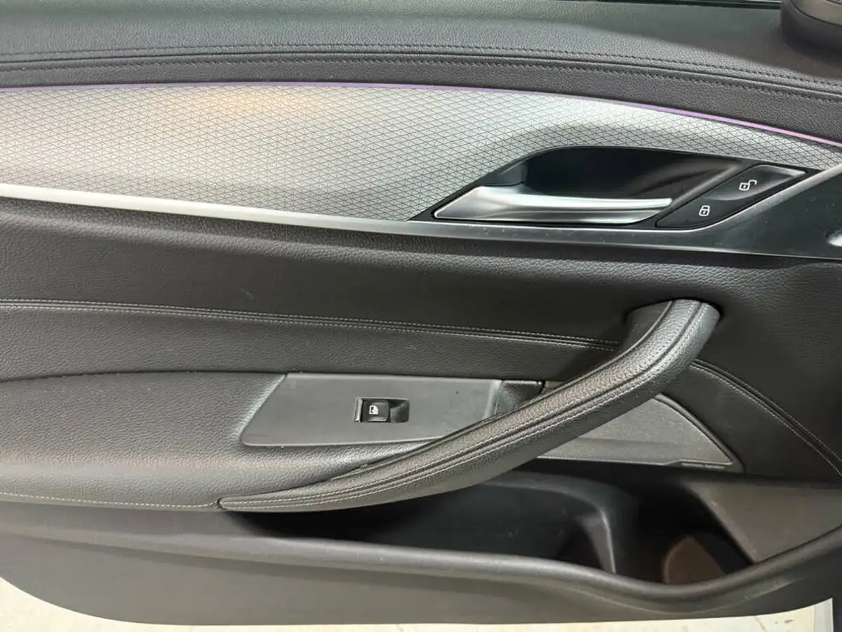 2018-bmw-5-series-20-520i-m-sport-ss-saloon-4d-big-25