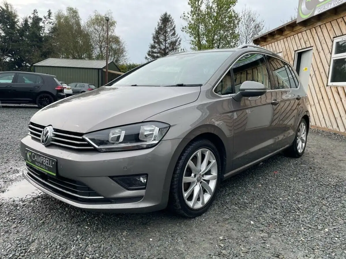 2015-volkswagen-golf-sv-20tdi-gt-cr-bluemotion-tech-big-1