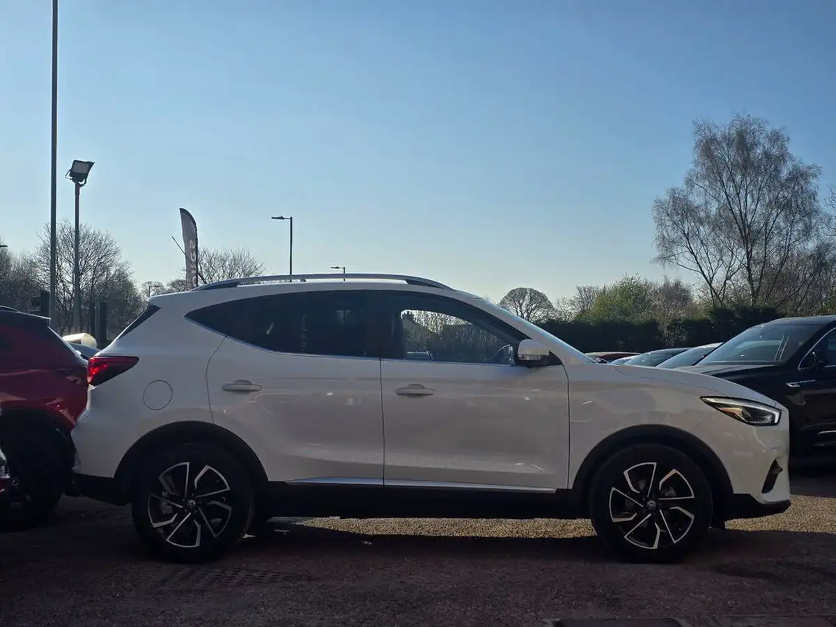 2023-mg-zs-suv-15-vti-tech-exclusive-big-6