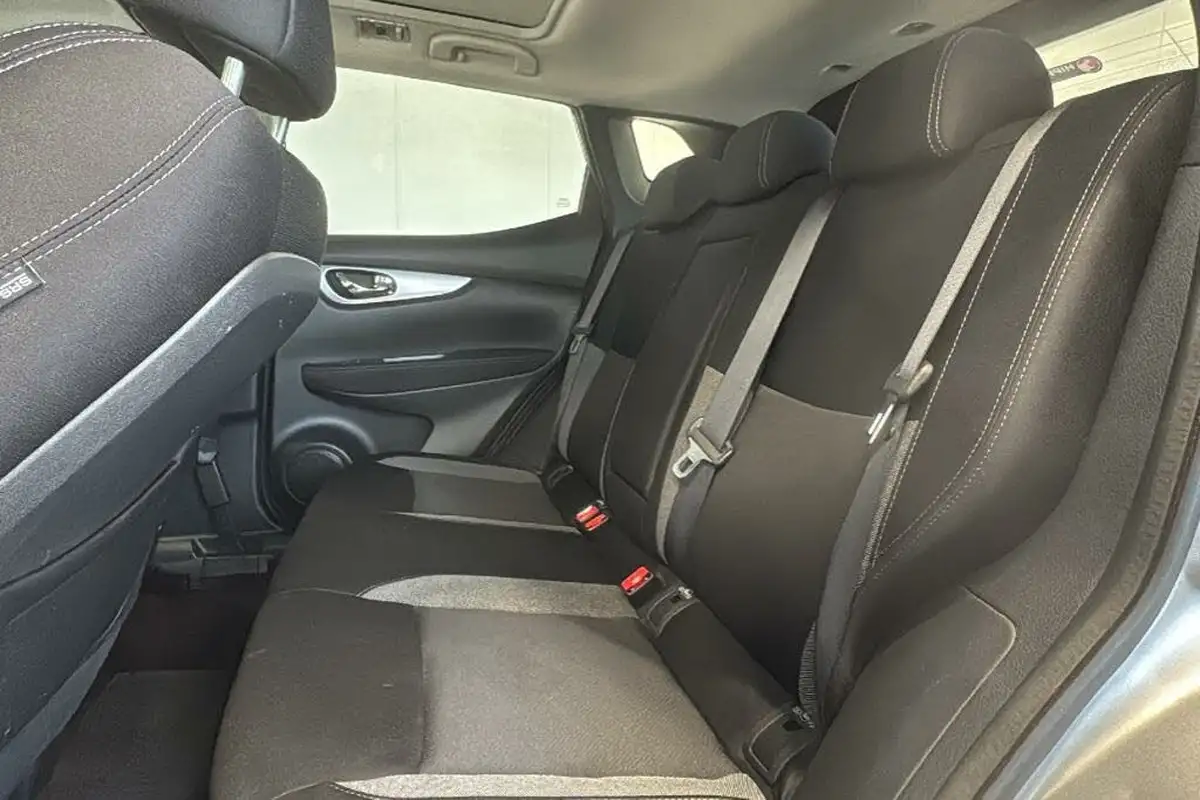 2017-nissan-qashqai-15dci-n-connecta-big-10