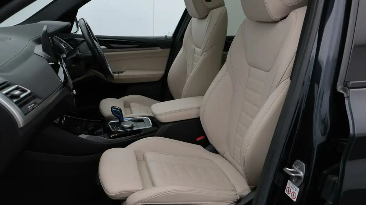 2022-bmw-ix3-e-m-sport-big-14