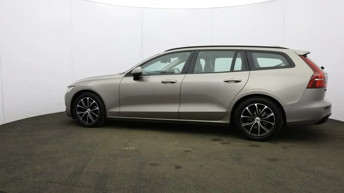 2018-volvo-v60-20td-d3-momentum-geartronic-big-60