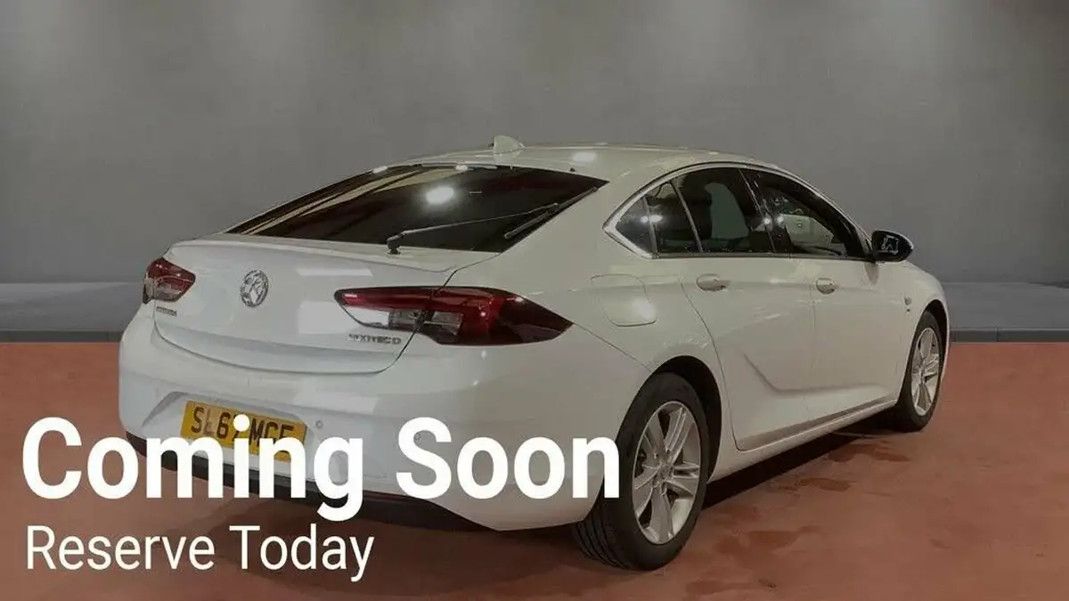 2017-vauxhall-insignia-grand-sport-16td-sri-nav-109ps-ecotec-big-3