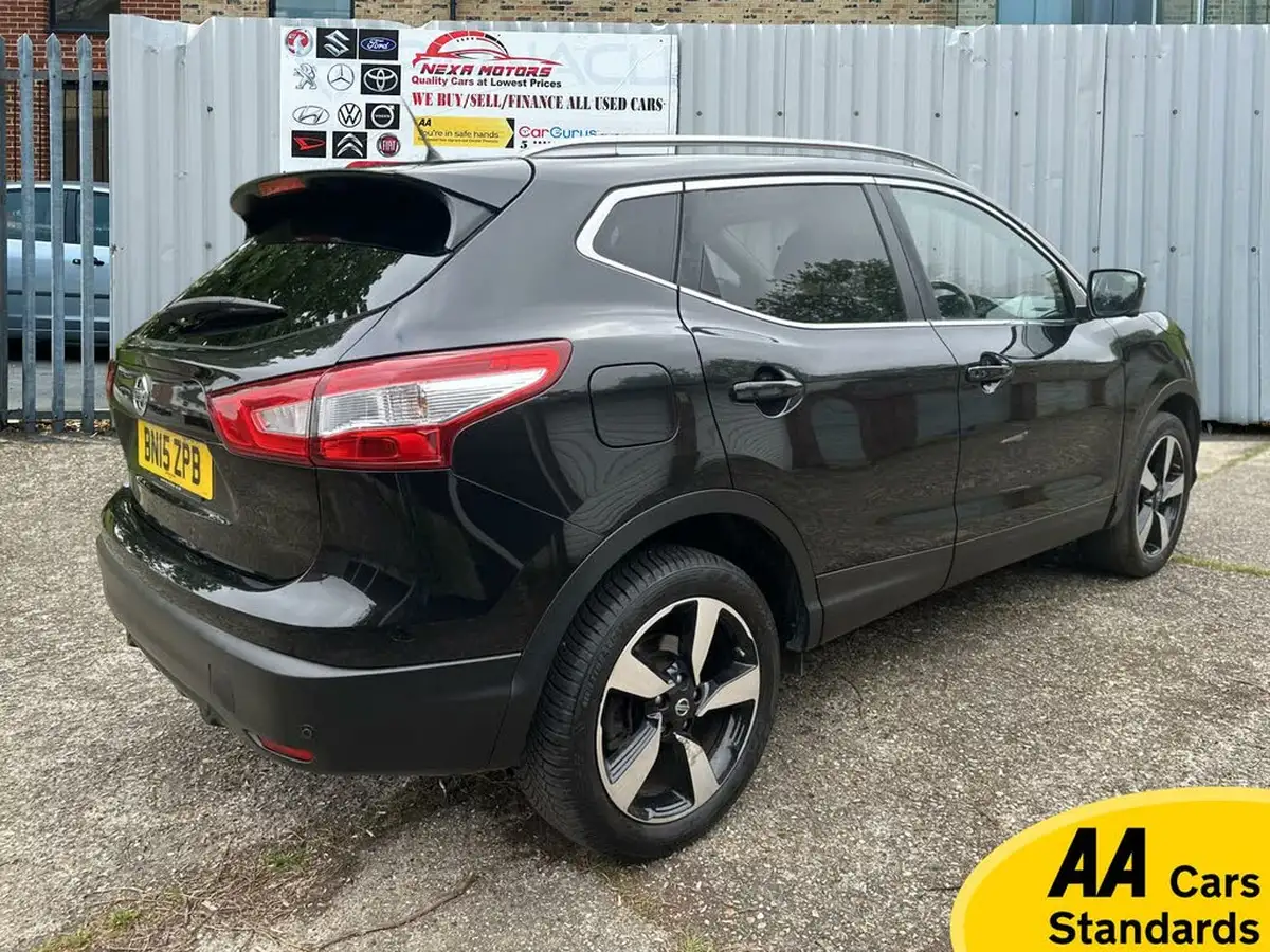 2015-nissan-qashqai-12-n-tec-big-5