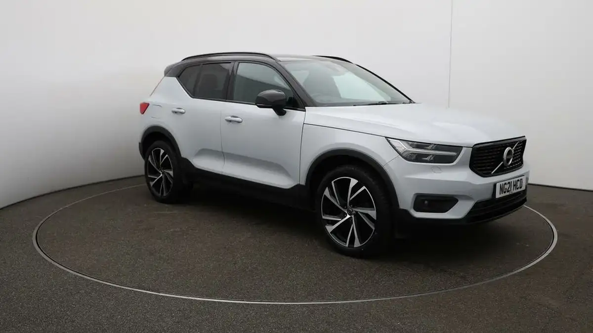 2021-volvo-xc40-15-t3-r-design-pro-163bhp-big-1