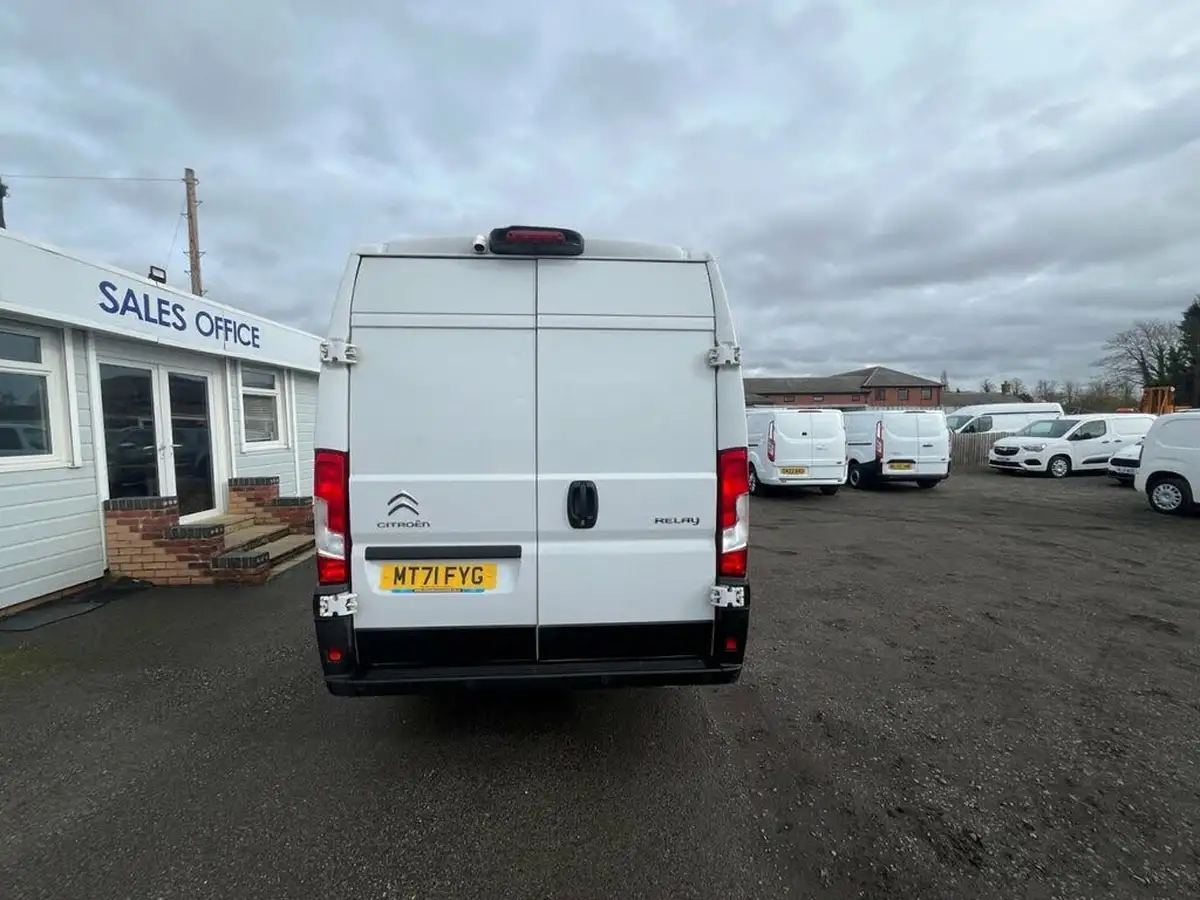 2022-citroen-relay-22bluehdi-35-l4h2-heavy-enterprise-140eu6dt-big-6