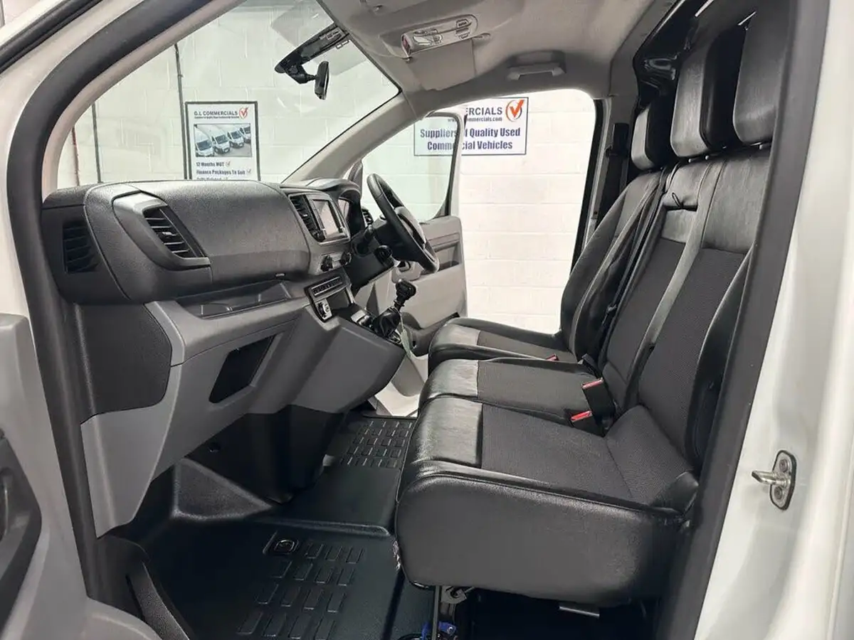2020-citroen-dispatch-20bluehdi-enterprise-m-1400-120pseu6d-ss-crew-big-11