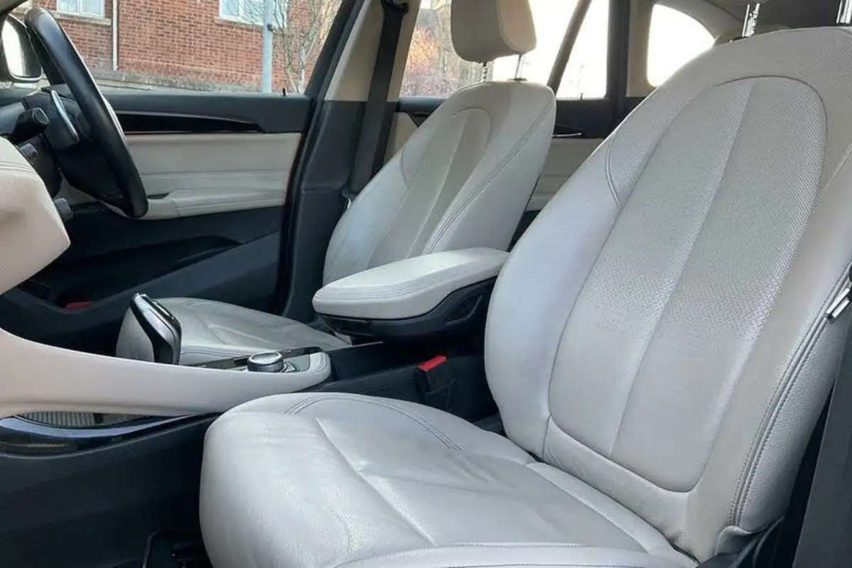 2019-bmw-x1-big-18
