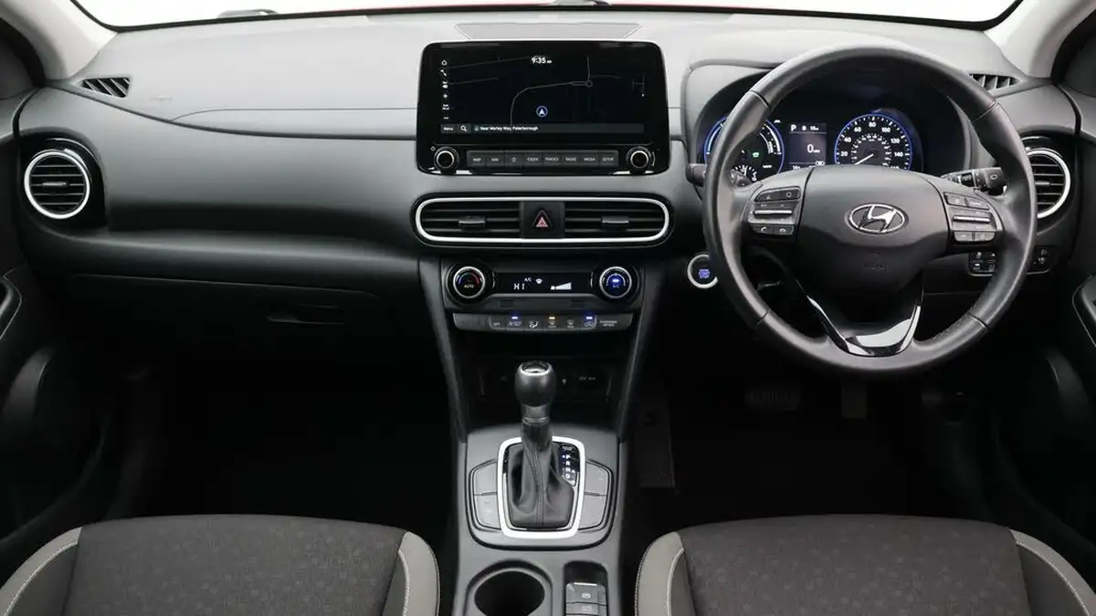 2020-hyundai-kona-16-gdi-premium-big-13