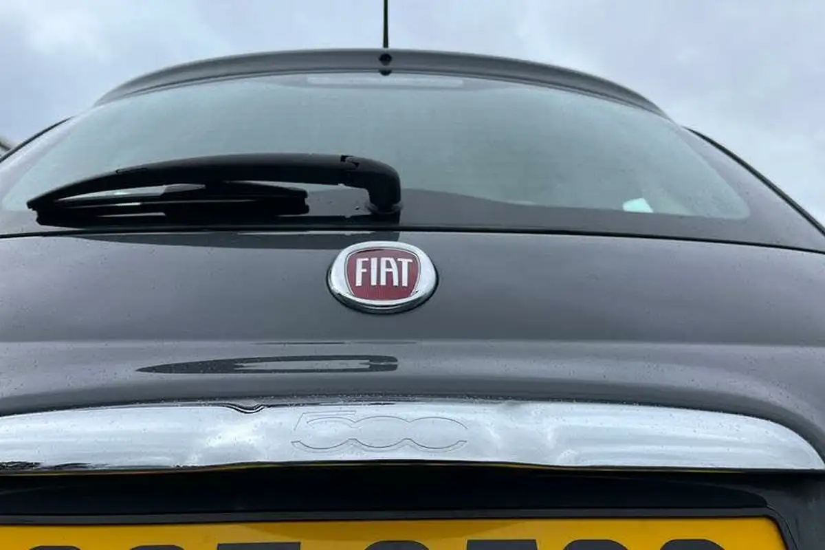2019-fiat-500-12-lounge-ss-big-22