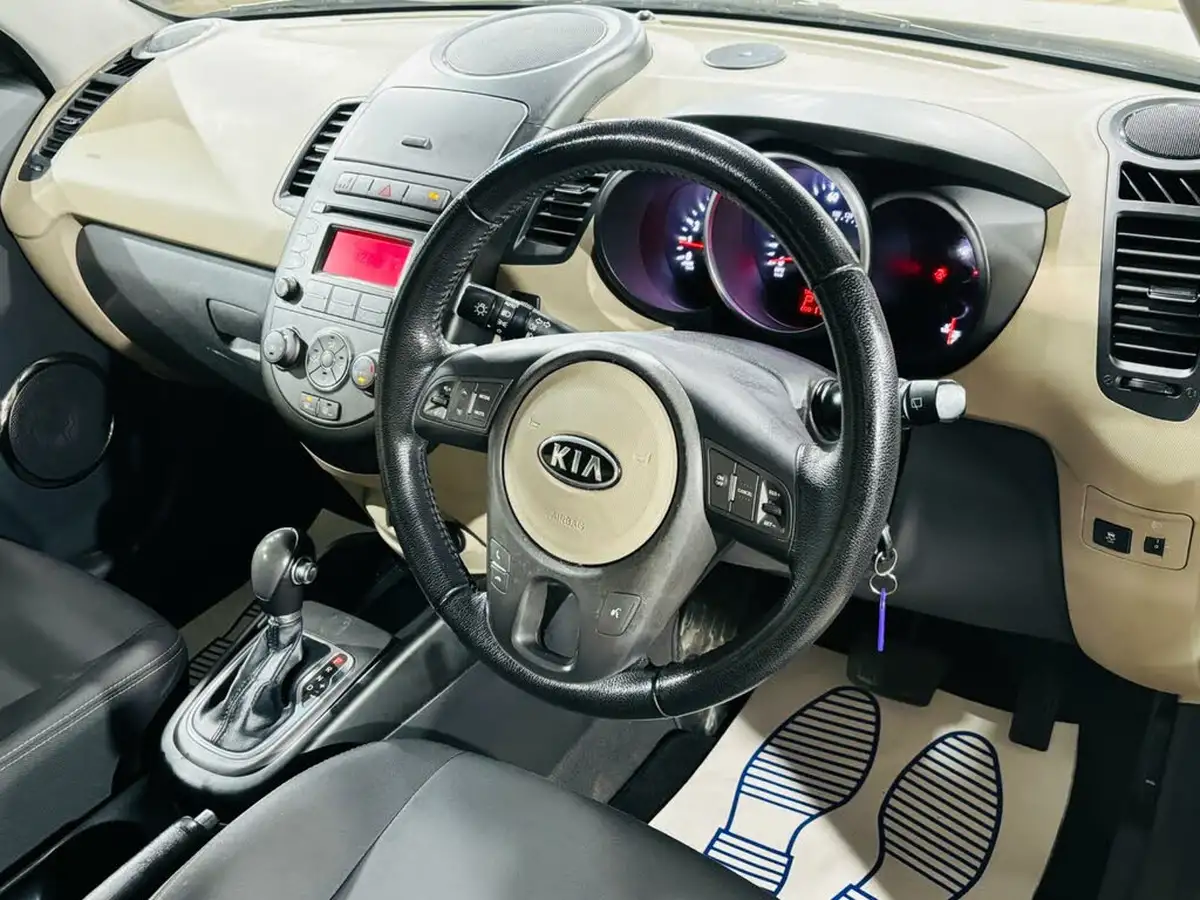 2011-kia-soul-16td-quantum-126bhp-auto-big-12