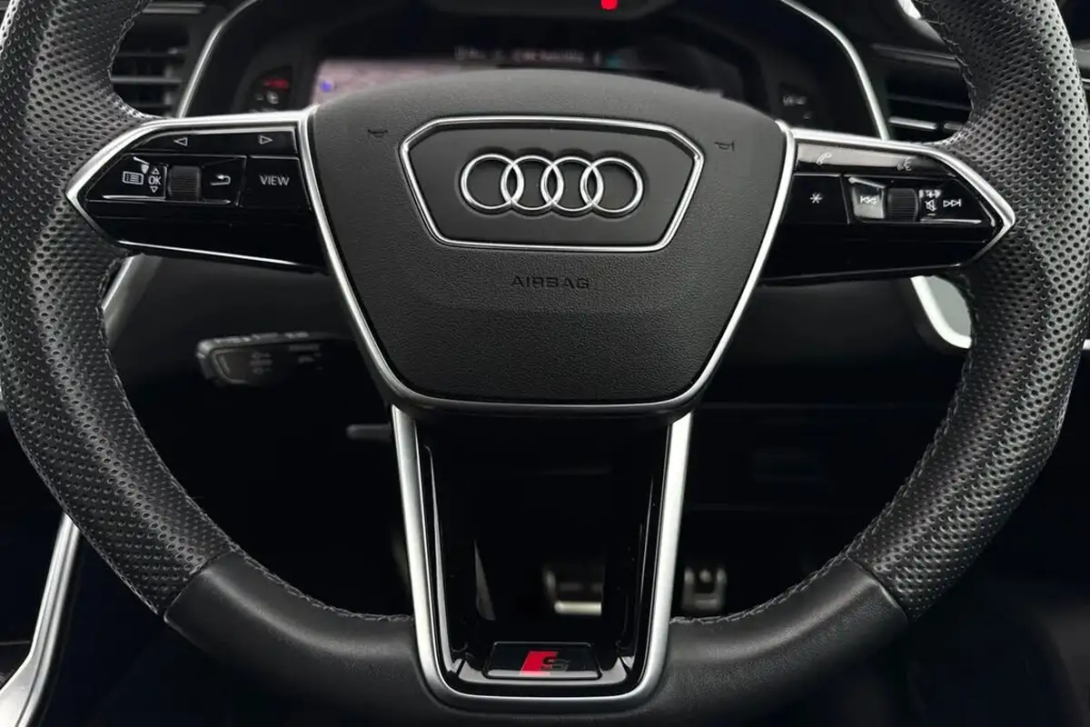 2021-audi-a6-avant-30-50-tdi-black-edition-big-39