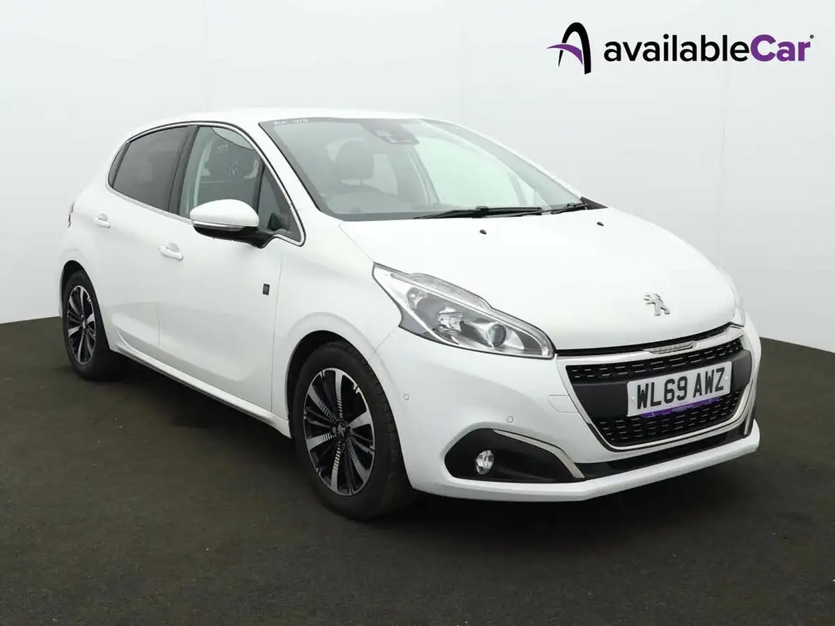 2019-peugeot-208-12-puretech-tech-edition-82bhp-big-0