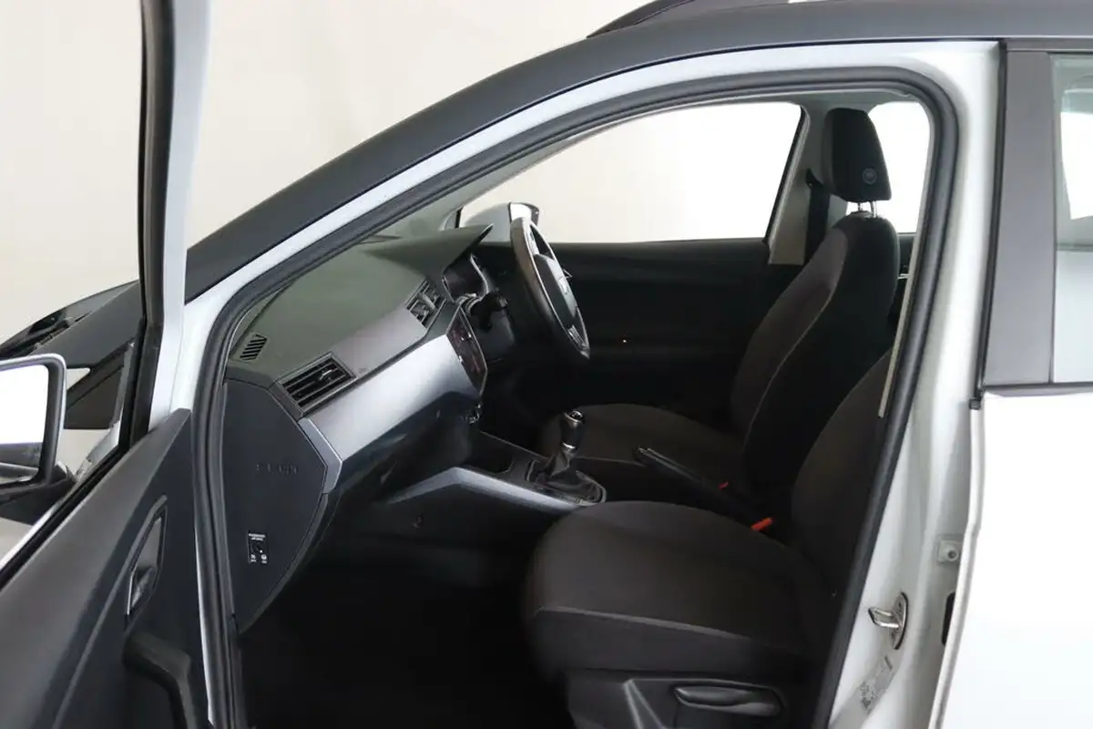 2020-seat-arona-10-tsi-se-technology-95ps-big-11