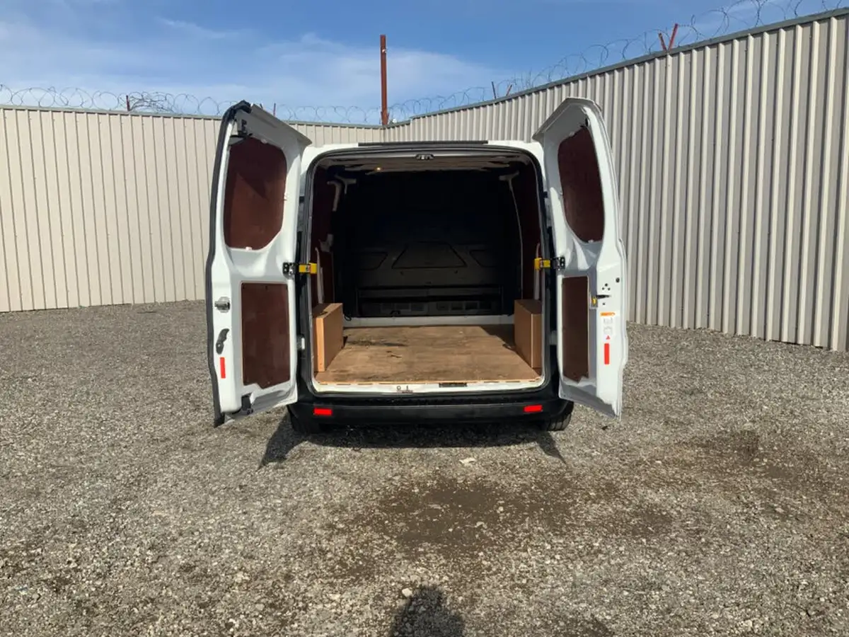 2021-ford-transit-custom-20tdci-300-l1h1-leader-130pseu6dt-panel-van-big-7