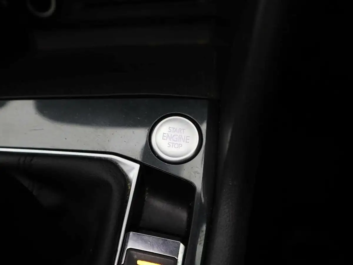 2021-volkswagen-tiguan-15-tsi-elegance-big-20