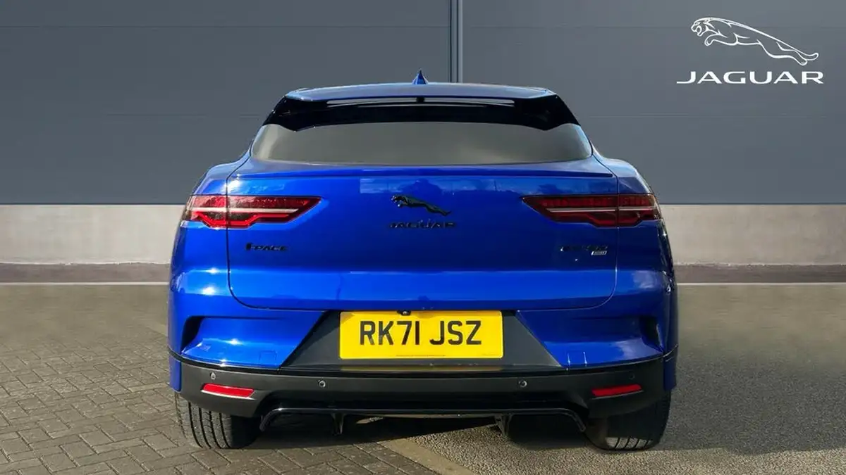 2021-jaguar-i-pace-ev400-black-big-5