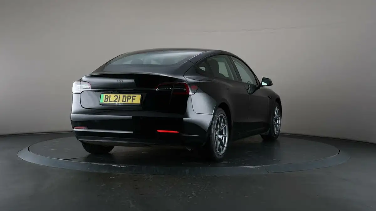2021-tesla-model-3-e-long-range-4x4-big-67