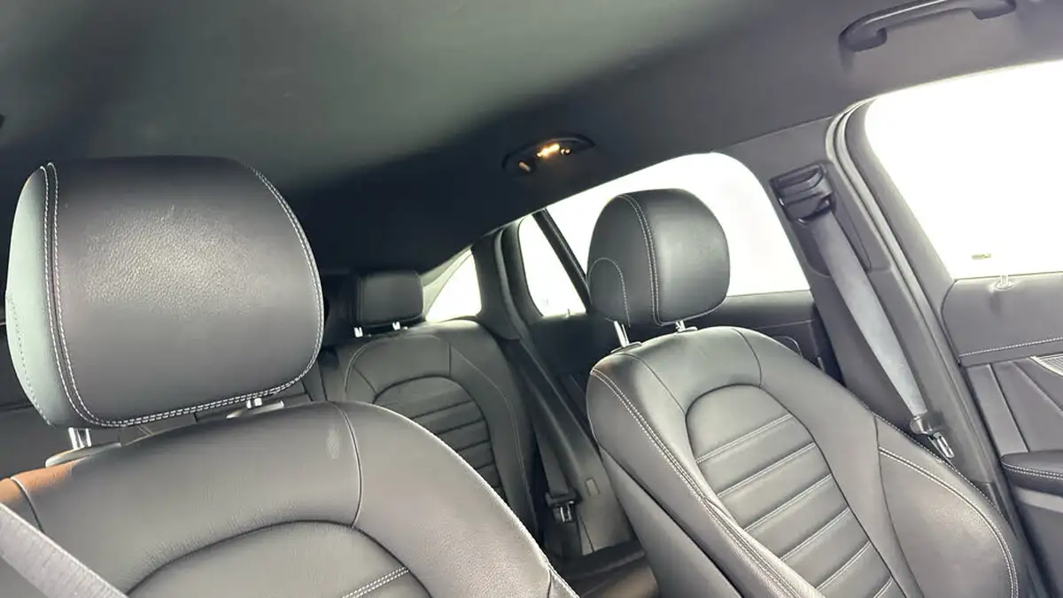 2021-mercedes-benz-eqc-e-eqc-400-amg-line-big-24