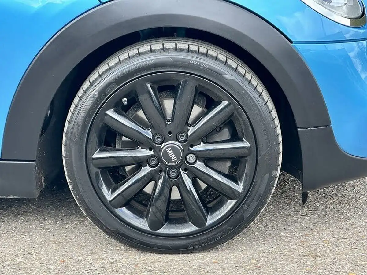 2017-mini-cooper-20-cooper-s-ss-hatchback-5d-big-46