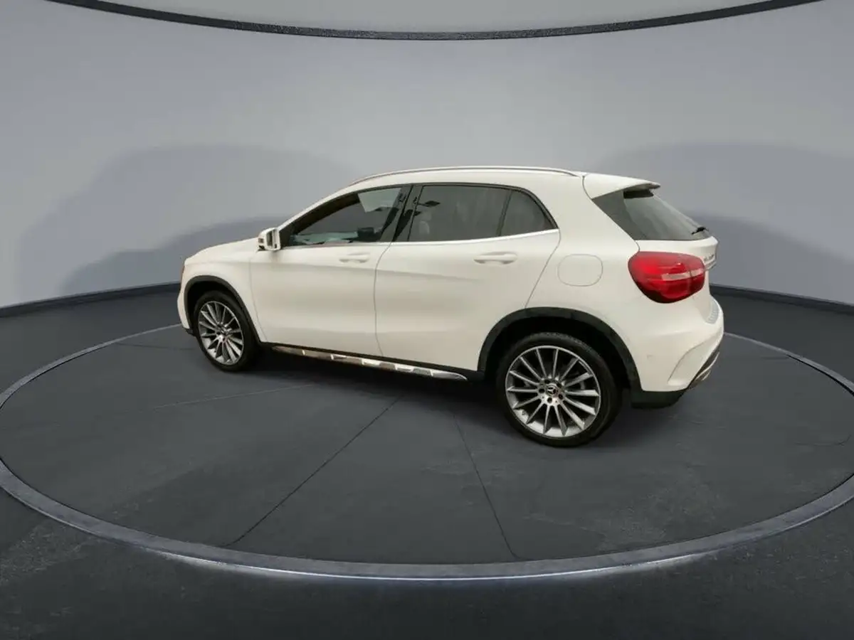 2019-mercedes-benz-gla-class-16-gla-200-amg-line-edition-7g-dct-big-16