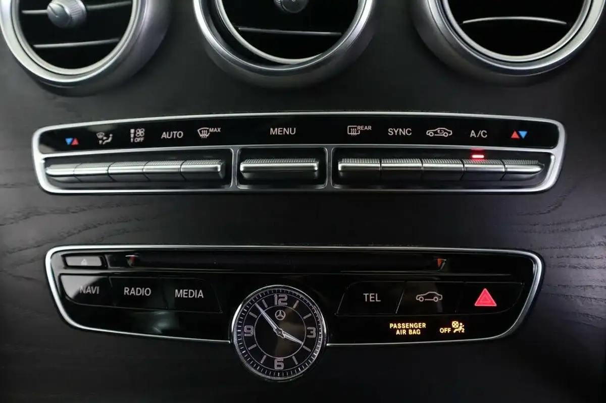 2018-mercedes-benz-c-class-20-c200-amg-line-ss-saloon-4d-9g-tronic-plus-big-20
