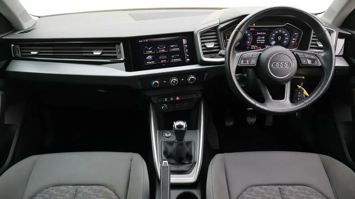 2020-audi-a1-10-25-tfsi-sport-big-13