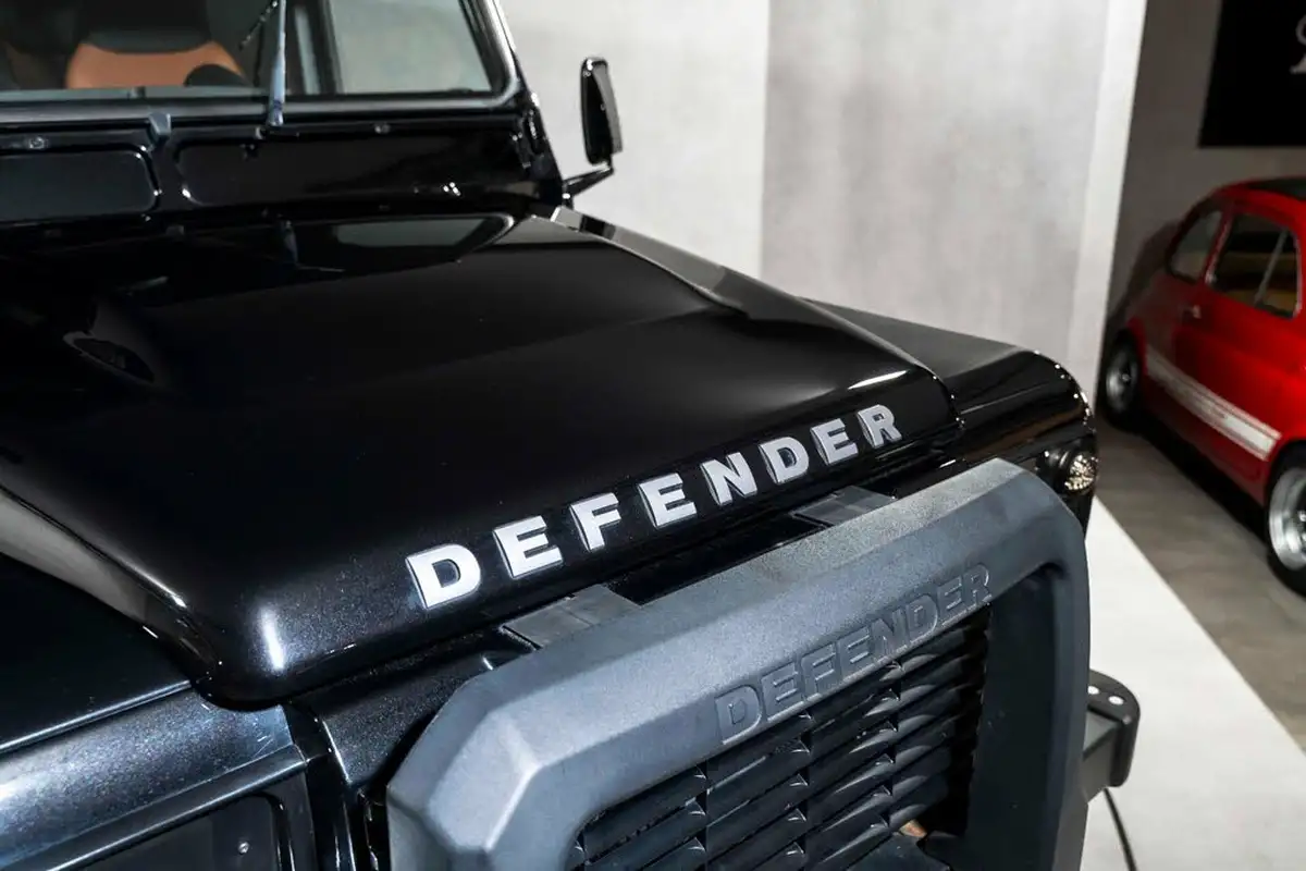2016-land-rover-110-defender-22td-xs-22i-station-wagon-5-drs-big-19