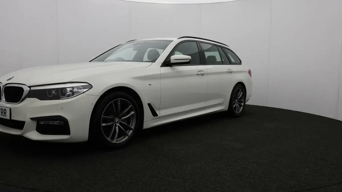 2018-bmw-5-series-20td-520d-m-sport-188bhp-xdrive-touring-5d-big-54