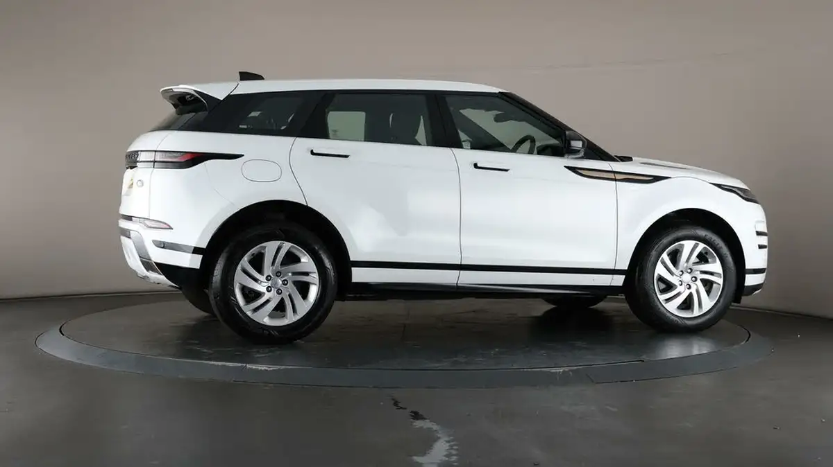 2022-land-rover-range-rover-evoque-15-p300e-r-dynamic-s-big-44