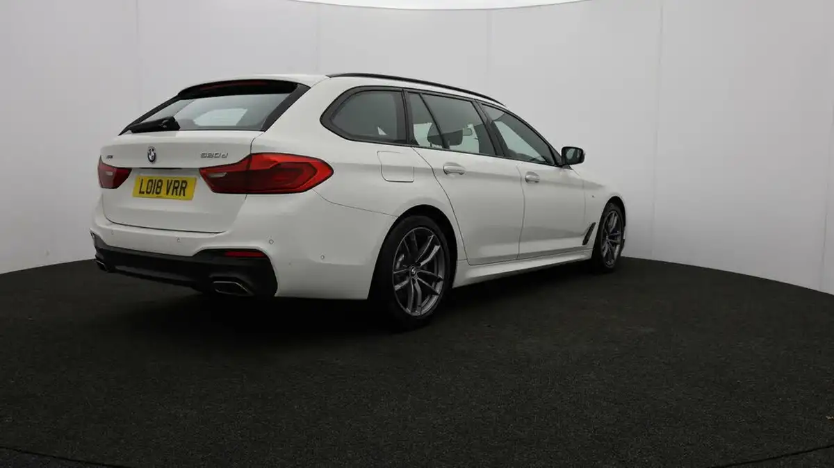 2018-bmw-5-series-20td-520d-m-sport-188bhp-xdrive-touring-5d-big-78