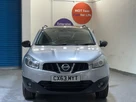 2013-nissan-qashqai-15td-360-small-3