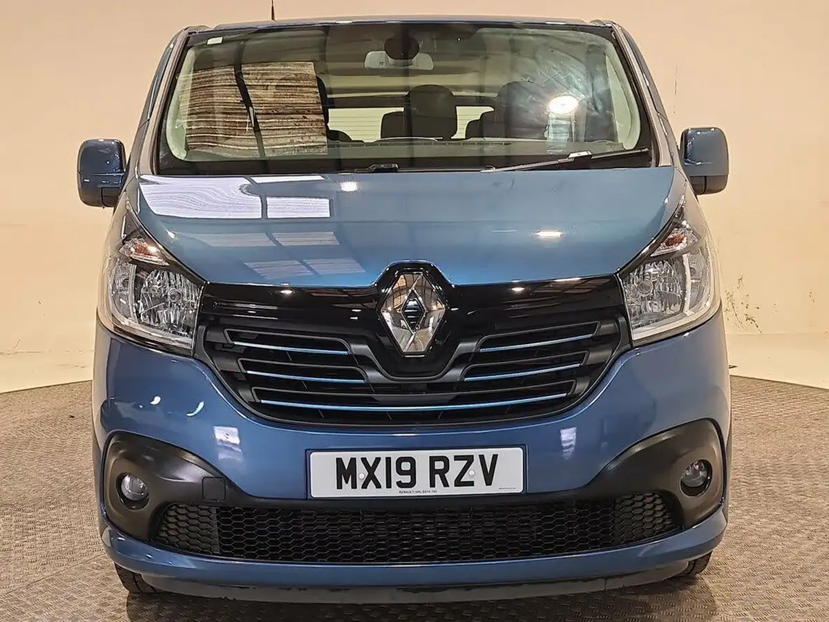 2019-renault-trafic-16dci-sl27-120-sport-nav-eu6c-bus-9-seats-big-10