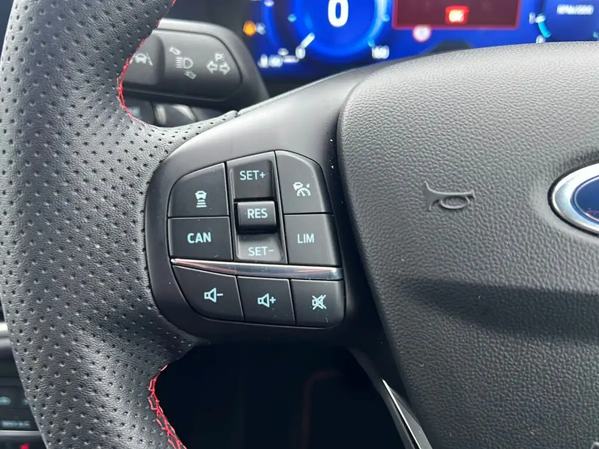 2023-ford-fiesta-big-31