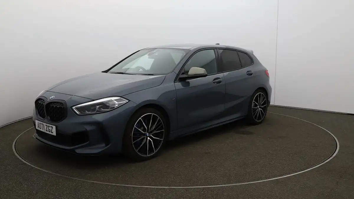 2021-bmw-1-series-20-m135i-xdrive-big-3