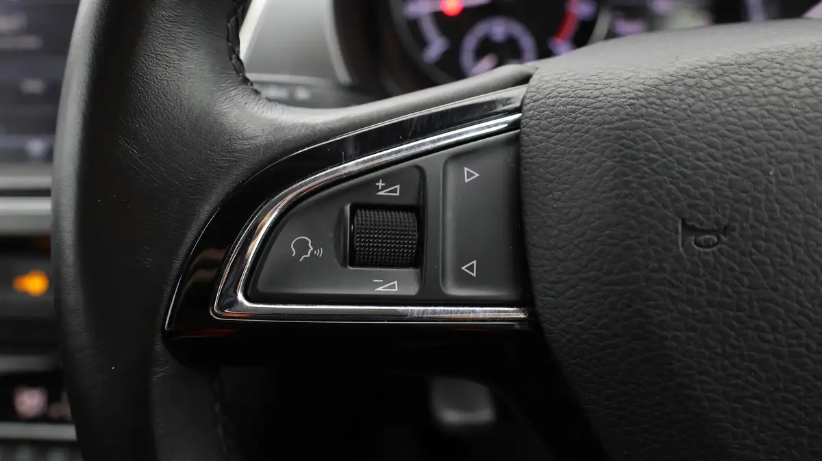 2020-skoda-fabia-10-tsi-se-l-95ps-estate-big-21